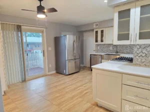 192 Evergreen Rd APT 7B, Edison, NJ 08837